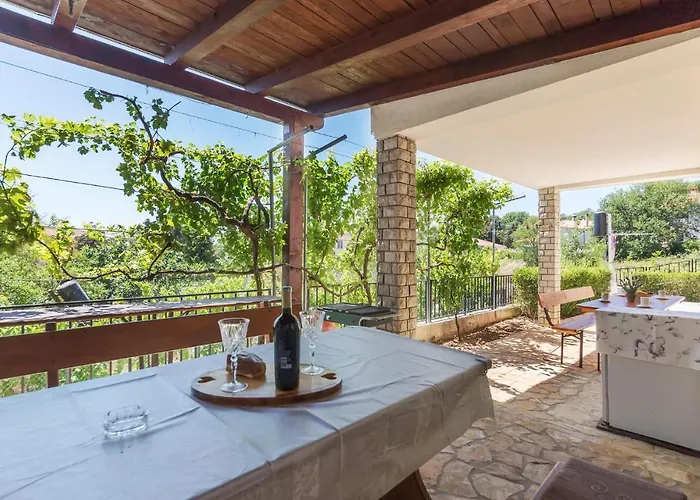 普拉露丝芬卡ii公寓 *