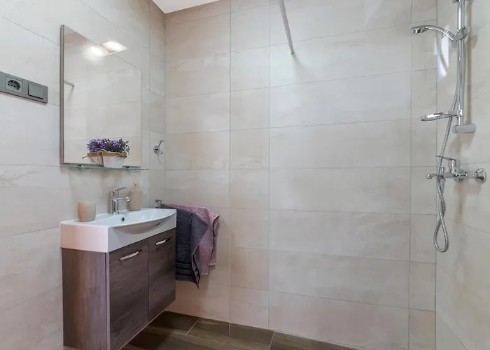 普拉露丝芬卡ii公寓 普拉