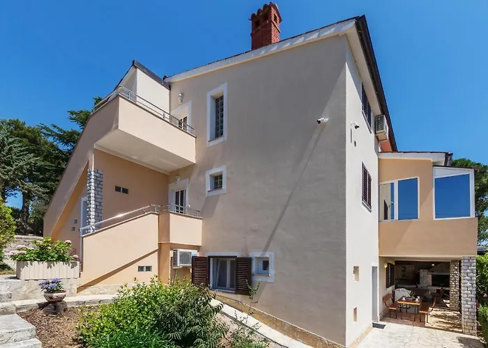 Cozy In With Kitchen * Pula